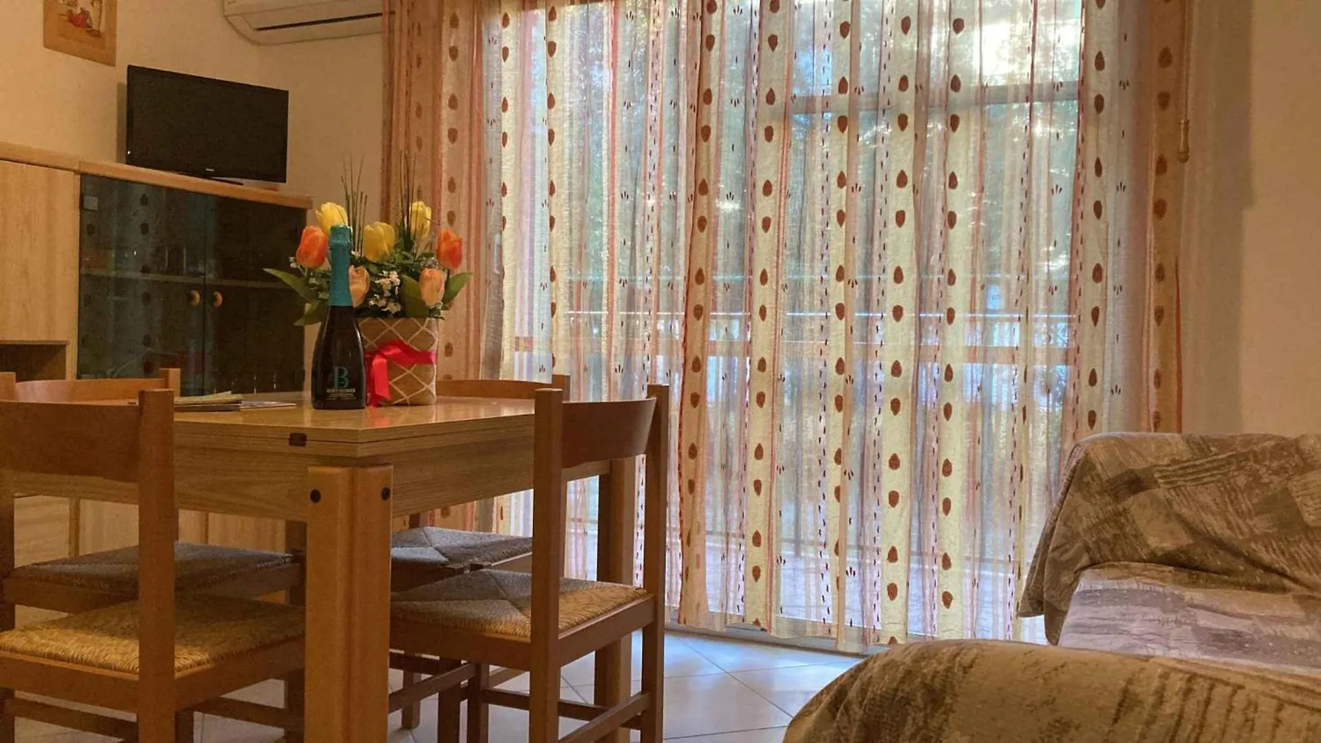 Apartment In Rosolina Mare 49215